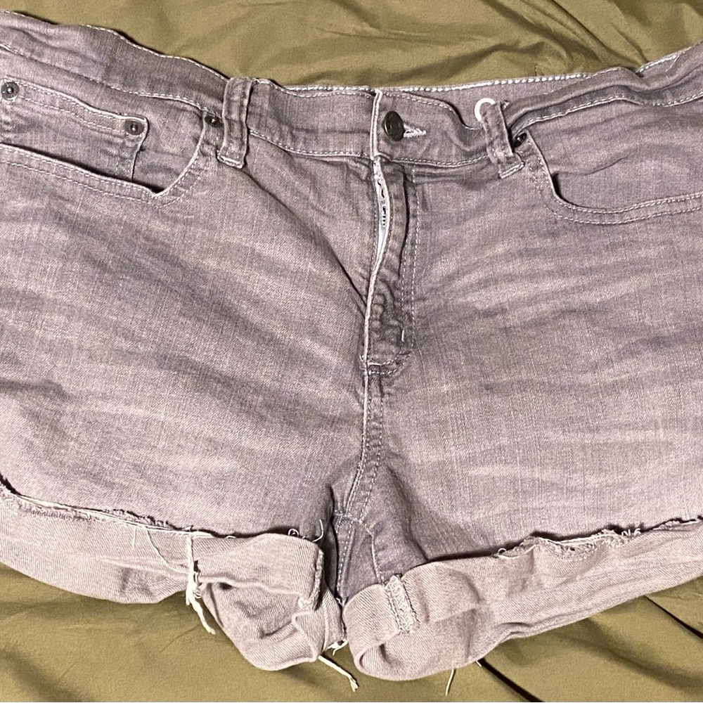 GAP Women's Light Gray Jean Shorts